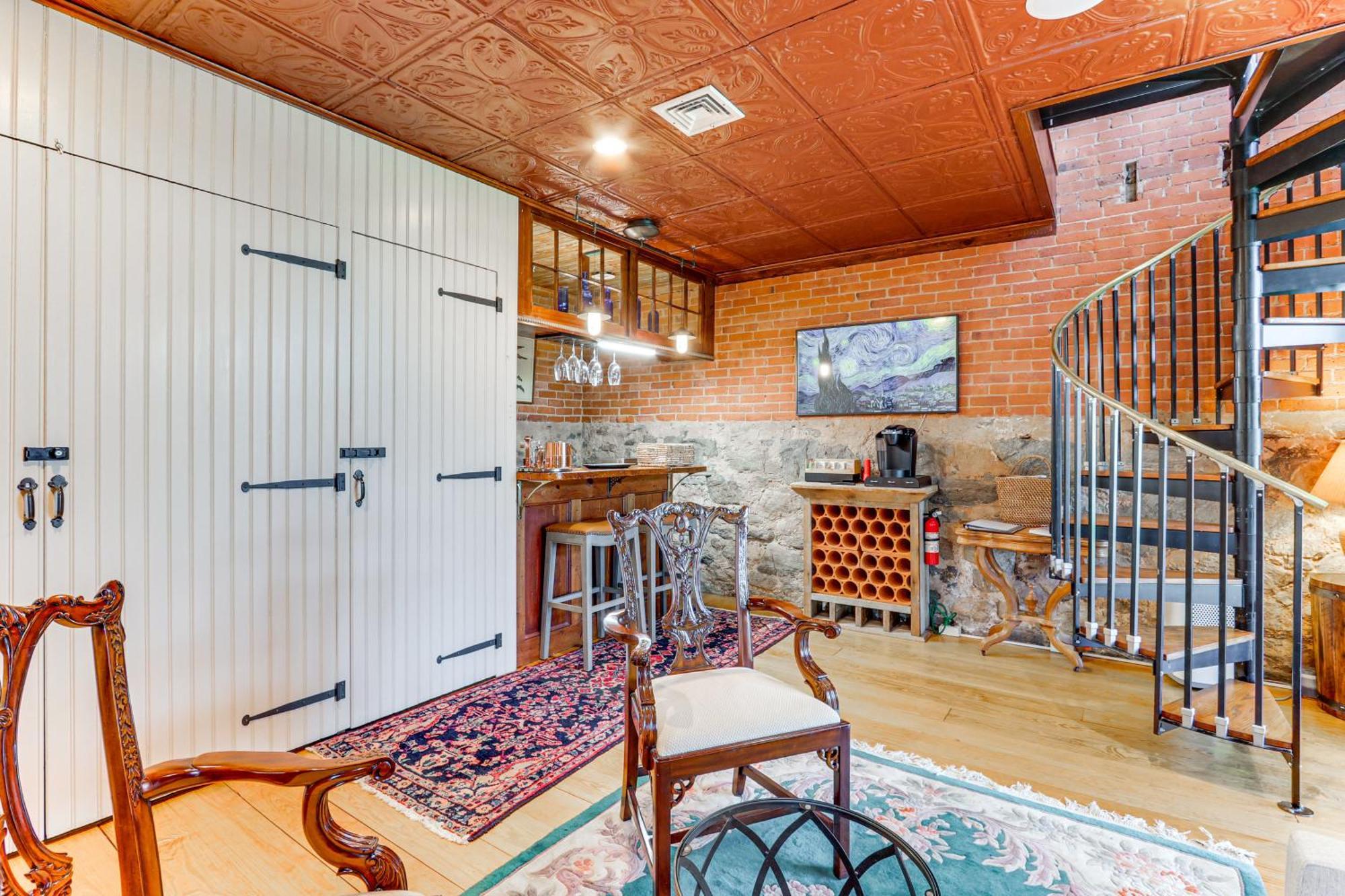 Downtown Essex Apartment - Steps To River! Exterior foto
