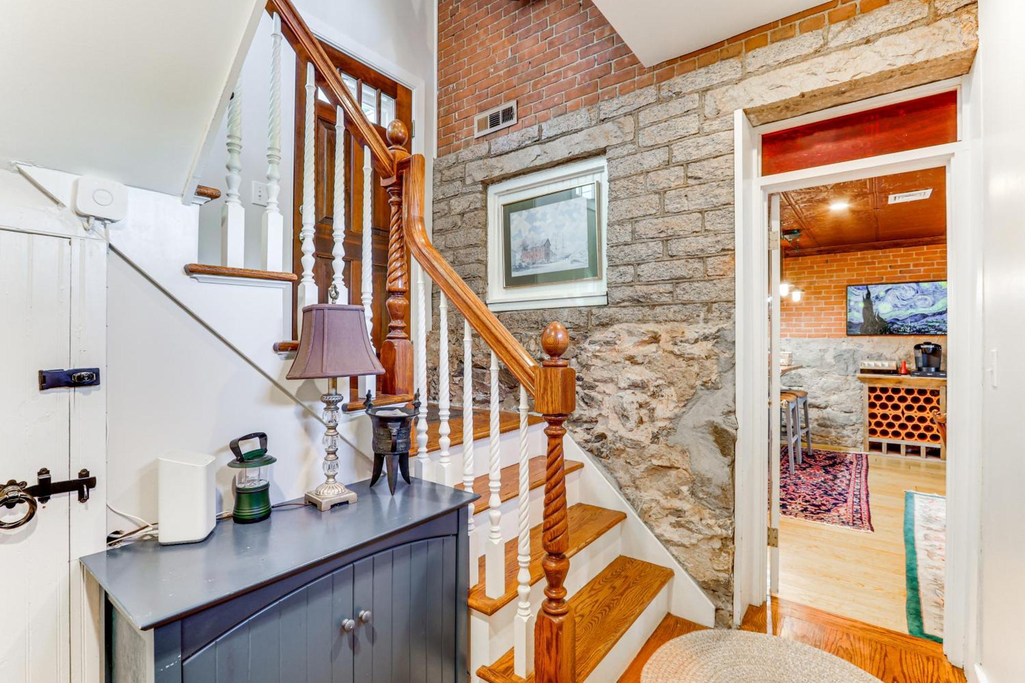 Downtown Essex Apartment - Steps To River! Exterior foto